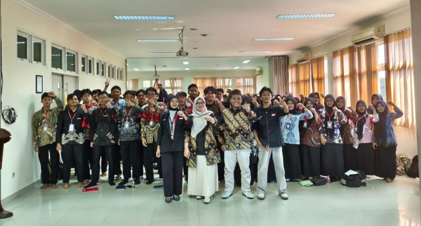 Prodi Sosiologi Menyapa Genwa, 98 Mahasiswa Baru Dikenalkan Dunia Akademik dan Prospek Profesi